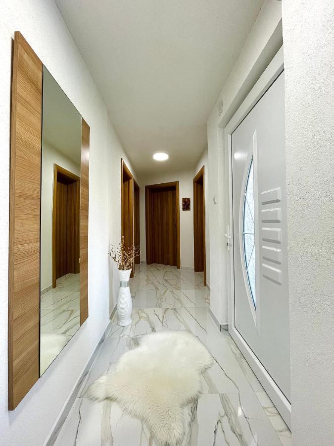 Villa Crystal Racic Bihać Exterior foto